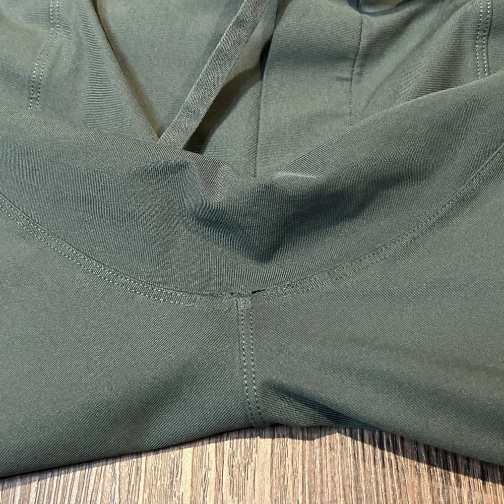 Lululemon Mens ABC Warpstreme Jogger Athletic Pants Color Green Size XL READ